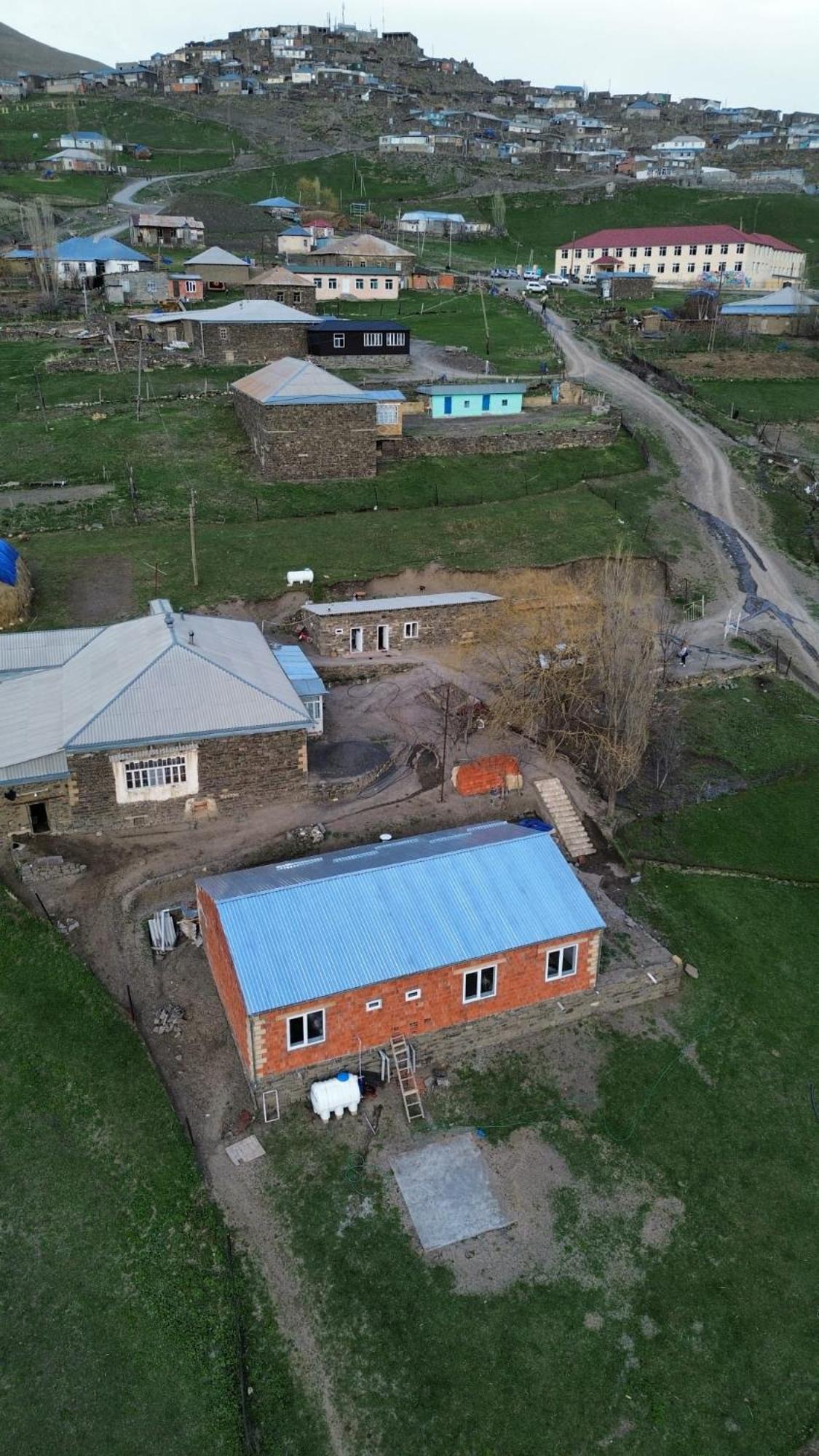 Xinaliq Elnur Guest House, New Hotel Exterior photo